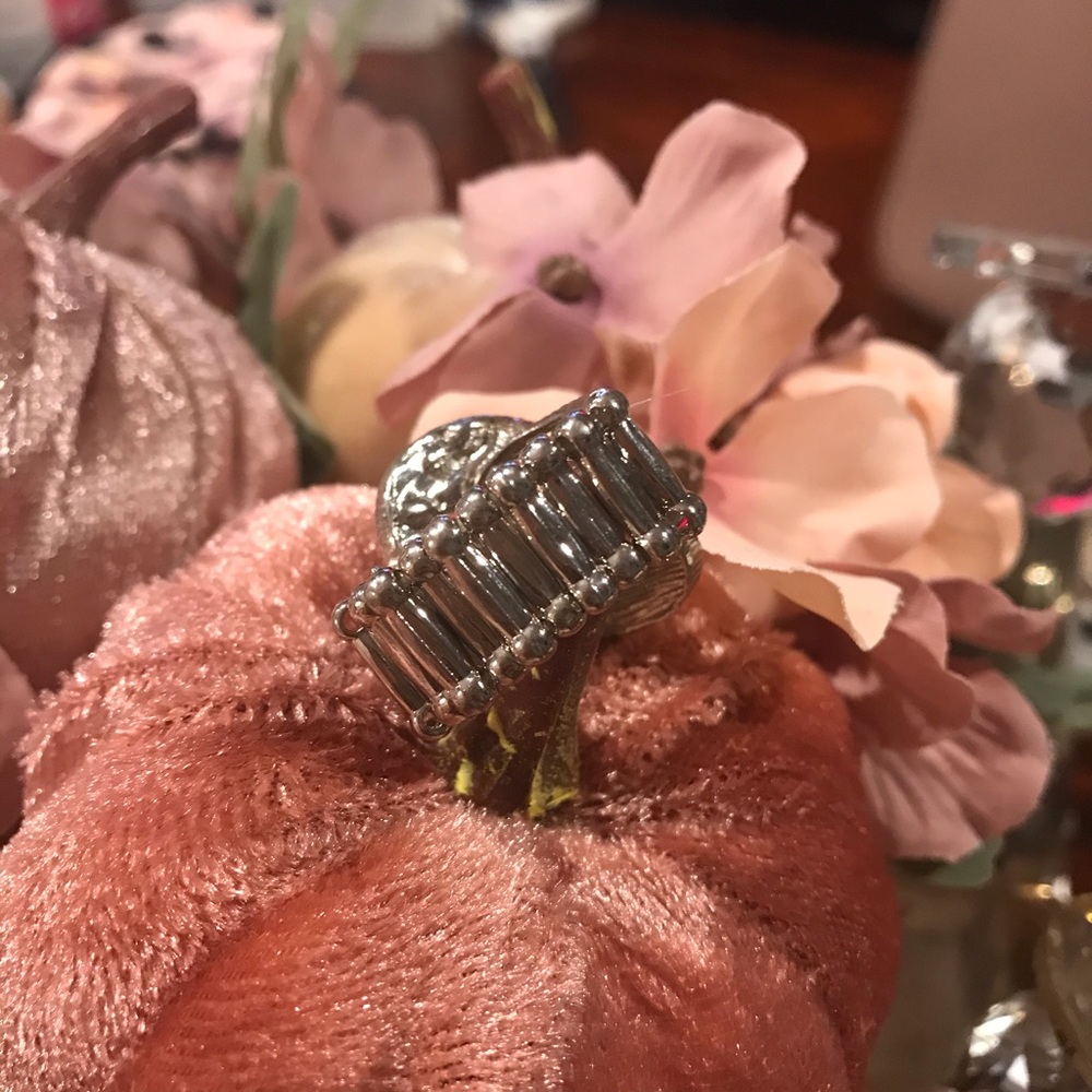 Anillos - Picture 3 of 6